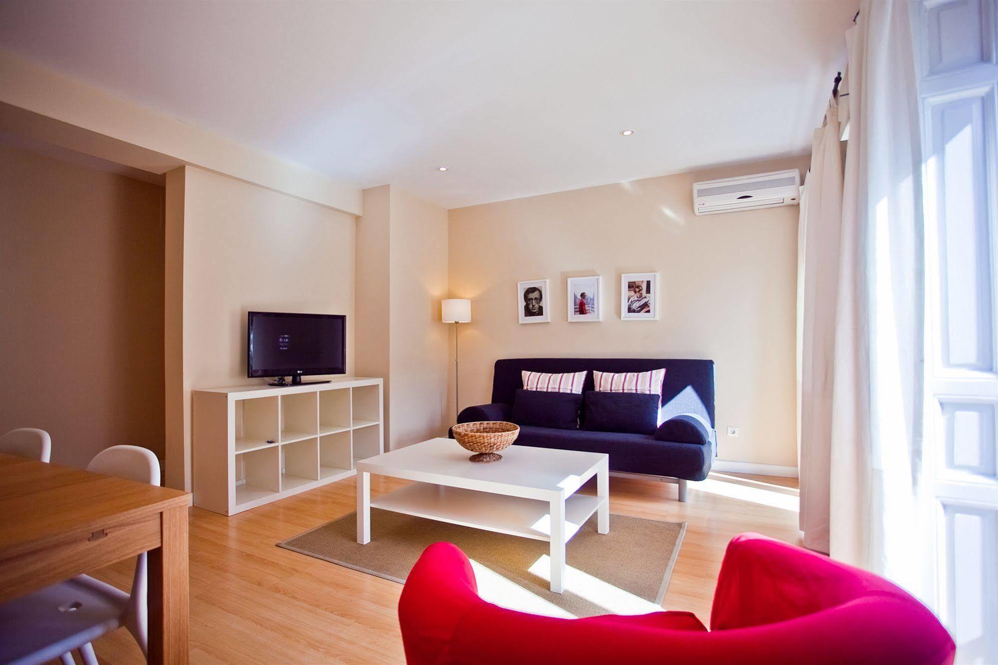 Apartment In The Centre Madrid Dış mekan fotoğraf